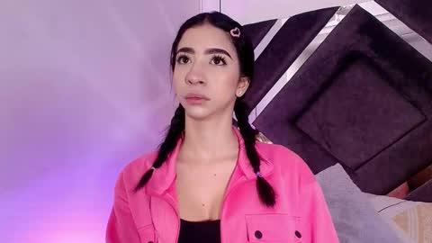 sara_lopee1 online show from October 2025 11:55:01 AM