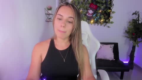 Sara online show from December 2024 05:10:02 PM