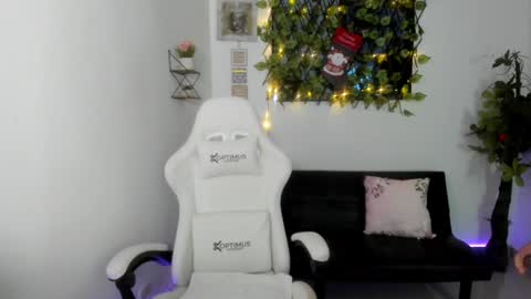 Sara online show from December 2024 11:38:02 AM