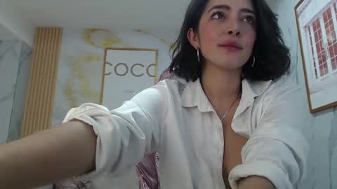 Sara  online show from September 2025 01:21:01 PM