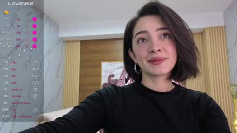 Sara  online show from April 2026 01:48:02 PM