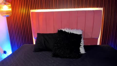 Sara  online show from February 2025 10:47:02 PM