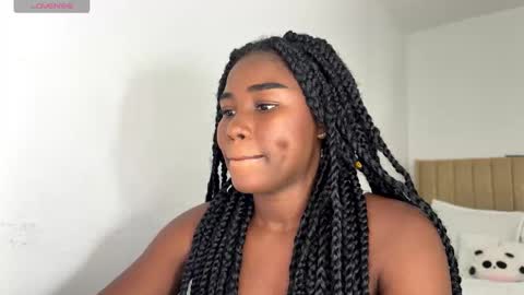 Sara online show from October 2025 11:20:02 PM