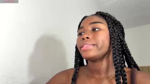 Sara online show from November 2025 04:23:02 AM