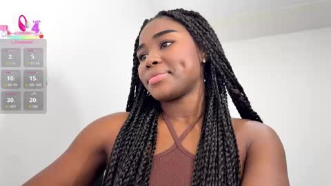 Snapshot of sara_muscle chatting on February 2026 04:32:01 AM Sara online show from February 2026 04:32:01 AM