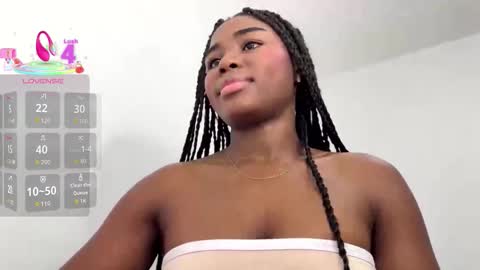 Snapshot of sara_muscle chatting on February 2026 01:08:02 PM Sara online show from February 2026 01:08:02 PM