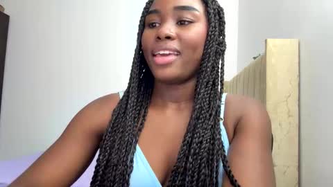 Snapshot of sara_muscle chatting on March 2026 10:15:02 AM Sara online show from March 2026 10:15:02 AM