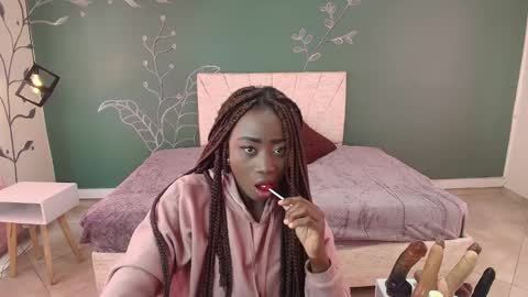 Snapshot of sara_naugty chatting on March 2025 03:02:01 PM S A R A online show from March 2025 03:02:01 PM