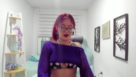 sara_red_x online show from April 2026 03:31:02 AM