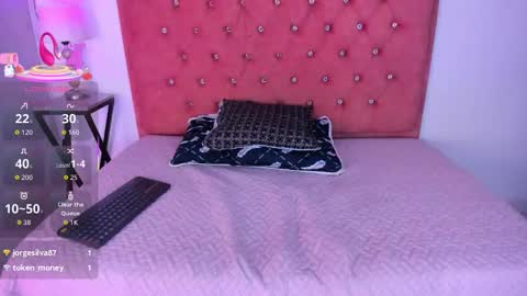 Snapshot of sara_ruso chatting on September 2025 09:04:02 PM sara_ruso online show from September 2025 09:04:02 PM