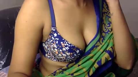 sara online show from December 2024 11:00:01 AM