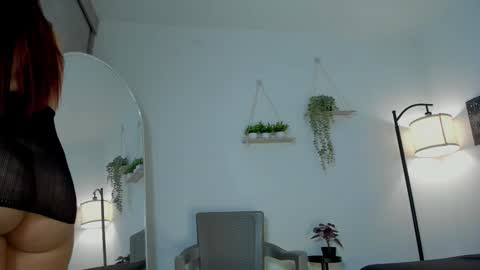 sara_sweett9 online show from November 2025 09:26:01 PM