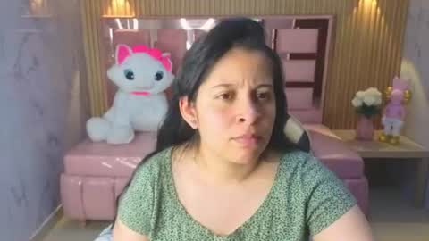 Sara T. online show from June 2026 03:09:02 AM