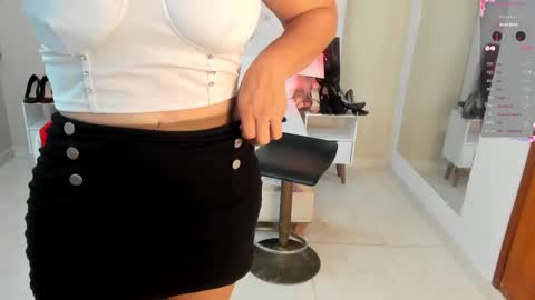 Saraa Gomez online show from February 2025 03:28:01 AM