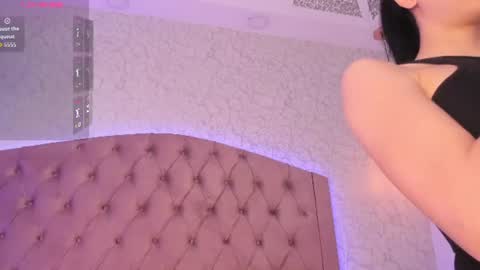 Snapshot of saraa_joness_ chatting on June 2026 06:54:02 PM Sara online show from June 2026 06:54:02 PM