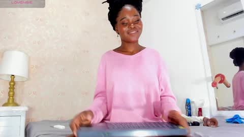 Snapshot of saraacollinss chatting on January 2025 02:23:01 AM saraacollinss online show from January 2025 02:23:01 AM