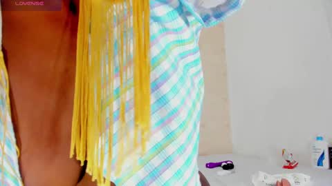 Snapshot of saraacollinss chatting on March 2025 03:00:01 AM saraacollinss online show from March 2025 03:00:01 AM