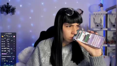 Sara online show from December 2024 11:24:01 PM