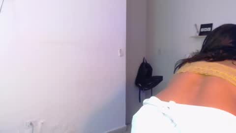 Snapshot of saraapril_1 chatting on February 2025 01:47:02 AM SARAHGIL online show from February 2025 01:47:02 AM