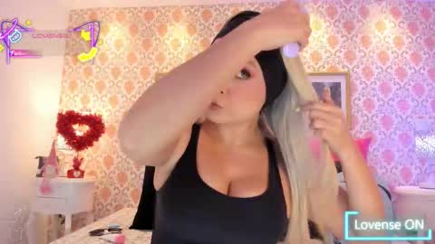 SaraAvila  online show from January 2026 09:57:01 PM