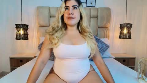 sarablonde_t online show from March 2026 07:08:02 PM