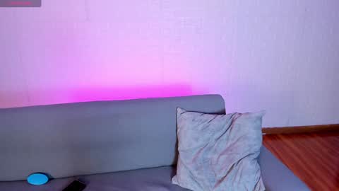 Snapshot of saracorraless chatting on December 2024 09:39:01 PM Sara Everyday From 1430 to 2130 Col Time online show from December 2024 09:39:01 PM
