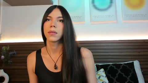 Sara online show from April 2026 07:28:02 PM