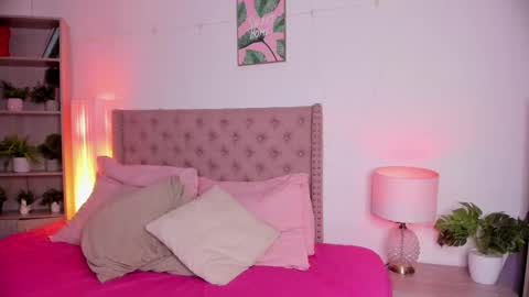 Sarada Parker online show from December 2024 07:37:02 PM