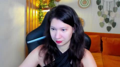 SaraDenars online show from November 2025 05:29:02 AM