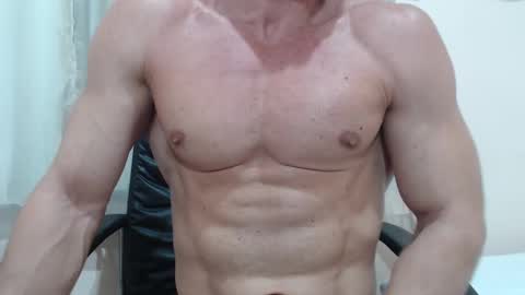 saradorj92 online show from December 2025 04:08:01 AM