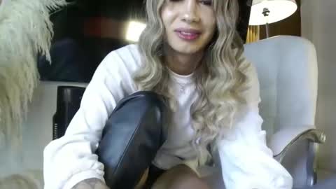 Snapshot of saragoddesshot chatting on October 2025 06:38:02 PM CALL ME LOVE SARITA online show from October 2025 06:38:02 PM