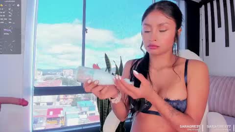 Sara Grey online show from April 2026 02:01:01 PM