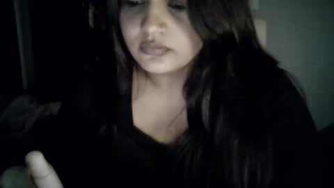 sarah9937344 online show from October 2025 10:38:01 PM