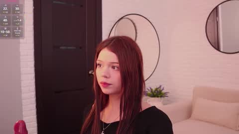 Sarah online show from November 2025 10:15:02 AM