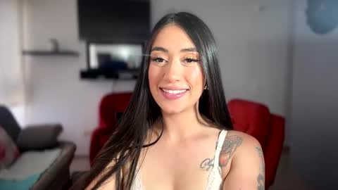 Dani online show from January 2025 10:05:01 PM