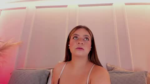 Snapshot of sarah_bonneth chatting on June 2026 11:25:02 AM Sarah Bonneth online show from June 2026 11:25:02 AM