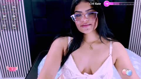 Snapshot of sarah_cream chatting on February 2025 12:19:02 AM Sarah online show from February 2025 12:19:02 AM