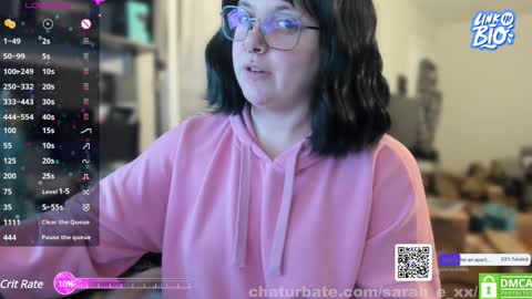 Snapshot of sarah_e_xx chatting on December 2024 06:10:02 AM Sarah online show from December 2024 06:10:02 AM