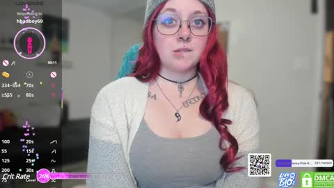 Snapshot of sarah_e_xx chatting on January 2025 03:15:02 AM Sarah online show from January 2025 03:15:02 AM