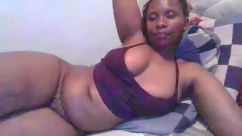 sarah_haggai online show from November 2025 04:57:02 PM