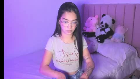 Sarah online show from October 2025 11:05:01 PM