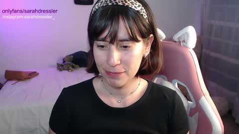 Snapshot of sarahdressler chatting on December 2024 03:49:02 AM sarahdressler online show from December 2024 03:49:02 AM