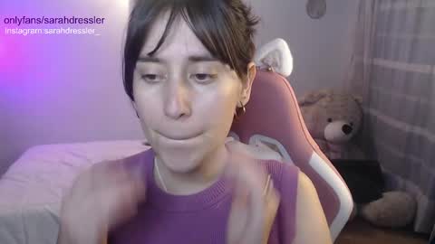 Snapshot of sarahdressler chatting on February 2025 11:22:01 PM sarahdressler online show from February 2025 11:22:01 PM
