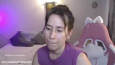 Snapshot of sarahdressler chatting on October 2025 01:48:02 AM sarahdressler online show from October 2025 01:48:02 AM