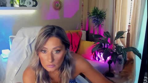 Divine Sarah NONUDE model online show from July 2026 08:50:02 AM
