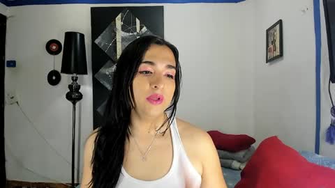 Snapshot of sarahjey chatting on April 2026 05:06:02 PM SARAHJEY online show from April 2026 05:06:02 PM