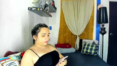 Snapshot of sarahjey chatting on May 2026 06:58:01 PM SARAHJEY online show from May 2026 06:58:01 PM