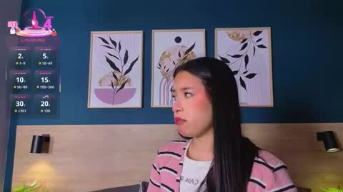 Sarah online show from November 2025 07:46:02 PM