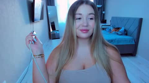 Sarah online show from February 2026 01:19:02 PM