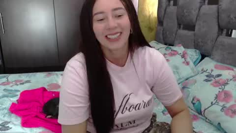 Lia online show from July 2026 03:27:02 PM